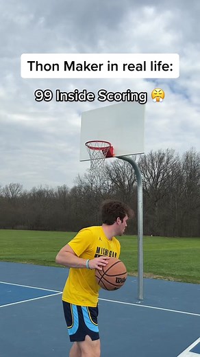 Thon Maker Dominates the Court with Impressive Skills