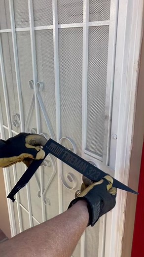 Fireman 323 Williams Key for Hard Entry | How To Punch Through Mesh