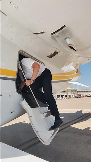 🚀 Life of a Corporate Pilot... not just a pilot #aviation #pilot #plane #bizjet