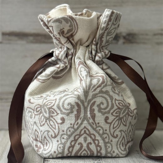 Lined and Box Pleated Neutral Toned Damask Linen Drawstring Bag - Etsy