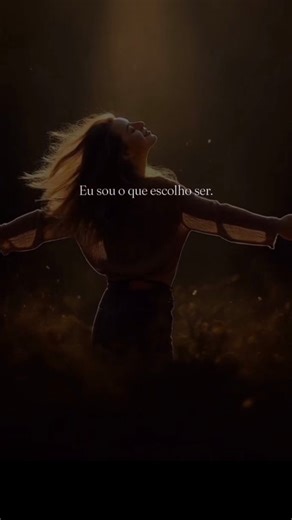 Erica J.Silva on Instagram: "​O passado é um lugar de referência, não de residência. Quando você afirma "Eu sou o que escolho ser", você retoma as rédeas da sua narrativa. ​O destino é construído pelas decisões que você toma hoje, e não pelos erros que outros cometeram contra você ontem, ou as decisões erradas que você tomou no passado. ​A cura começa quando você decide que a sua dor não terá mais a última palavra. Você foi planejada com propósito. Se Deus olha para você e vê beleza, valor e pot