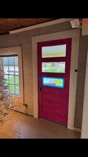 🌸 Big things are happening at The Merc! 🌸 We’re in full move-mode this week and can’t wait to show you what’s coming next! The new space at 990 W Broad Street is getting a complete glow-up — new layout, new booths, and so many fresh finds just in time for the holidays. Here’s your little sneak peek of what’s to come 👀✨ 🛍️ More room for local makers & vendors ☕ Cozy corners and seasonal displays 🎄 Holiday goodies you’ll only find at Magnolia Mercantile We’ll reopen next Wednesday at 10AM in 