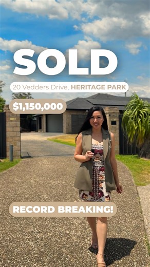 🔥 RECORD BREAKING SALE! 🔥 20 Vedders Drive, Heritage Park has just sold for $1,150,000 through our pre-market strategy. Generating strong competition through our first VIP Preview and meeting 22 groups of buyers, showcasing the high demand for quality homes in Logan 🏡 We appreciate our sellers placing their trust in our team to achieve the result they needed for their next more. And a big congrats to our lovely buyers, relocating from a nearby suburb and excited to make this their new home 💛