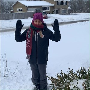 Skiing, skating, or snowmobiling this winter?⛷️⛸️❄️ Be prepared for the cold by learning how to prevent and recognize frostbite⤵️ | Canadian Red Cross