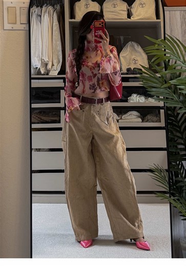 5 Chic Ways to Style That Cute Blouse