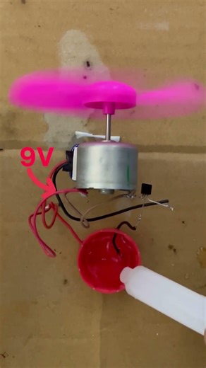 Water detector circuit #circuit #dcmotor #electronic #scienceexperiment #shorts