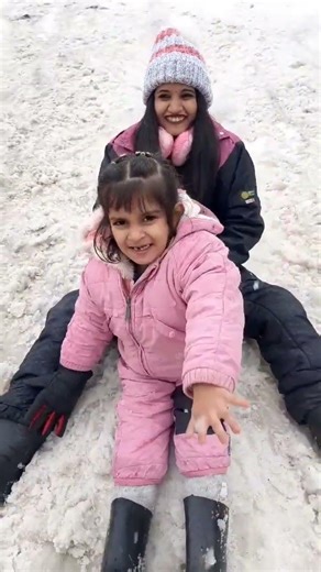 “First Snow☃️”Snow Day Vibes ❄️”“Playing in the Snow Like a Kid Again! #song #snow #Short #tranding