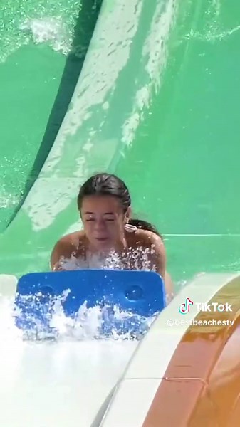 HOT Day at The WATERPARK #waterpark #aquapark #waterslide #viral #fyp