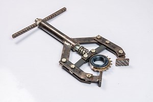 227K views · 3.5K reactions | Homemade clamping tool made from scrap metal #homemade #tool #diy #metalworking DIY workshop solutions, Home improvement, DIY projects, Tool customization, Workshop ideas, DIY tips, Home repair techniques, Woodworking, DIY tool upgradesac | Be Creative | Facebook