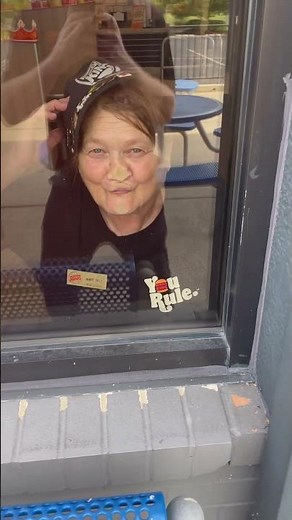 Goofy Face: The Art of Distorting Reality