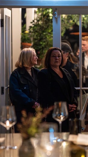 Make this season memorable. Our private dining room overlooking the lawns is perfect for corporate celebrations, friends’ gatherings, or milestone parties with a touch of festive flair. | CHISWICK Restaurant