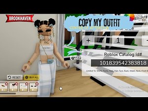 This Pale Blue Baddie Outfit is LOOKING for Attention 👀💎 | Brookhaven Roblox Outfit Codes