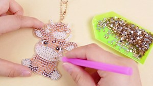 Thinkday 12 Pcs 5d DIY Highland Cow Diamond Painting Keychain Kit Cute Cow Diamond Pendant Hanging Animal Diamond Art Ornaments for Adult Beginners Christmas Bag Birthday Home Party Decor