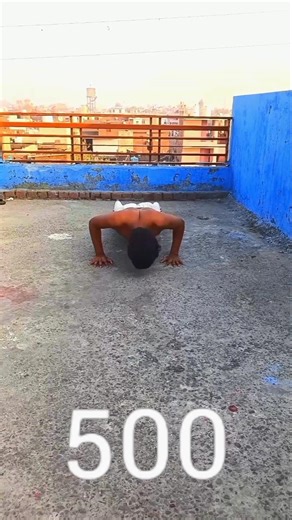 500 pushups challenge day 33/90✔️📈 #pushups​ #500pushups​ #shorts​ #shortsfeed​ #hard​ #fitness