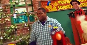Sesame Street Sesame Street S46 E034 School of Chickens