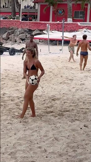 🇧🇷 Copacabana Beach A Pleasant Day
