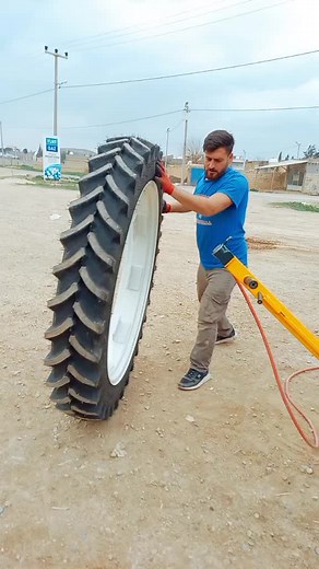 New Holland Tractor Safety Tips for Farmers