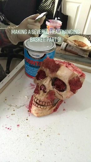 Part 3!! My fave bit…the gory parts! #corpsing #diyhorrorprop #halloweendiy #halloweendiyideas #halloweendecor #skullobsession #severedhead #hangingskulls #flesh #rotten #gore #horrortok #grimcraft #sarahcalavera
