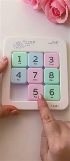 Educational toy digital Huarong Road exercises logical thinking, enlightens mathematical thinkin