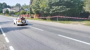 Zlot Pojazdów Zabytkowych Legenda Stara w Mircu. Są spaliny, jest adrenalina, są emocje 🙂 | Urząd Gminy w Mircu