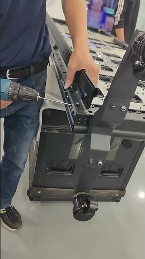 Setting Up the Floor Stand for an LED Poster Screen #ledposter #ledposterscreen #ledincloud