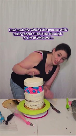 Fault Line Cake Decorating! I do loveeee these Colors together, whatchya think? #fyp #cakedecorating