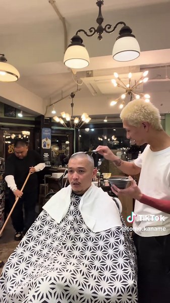 COSAファッションとラップの魅力