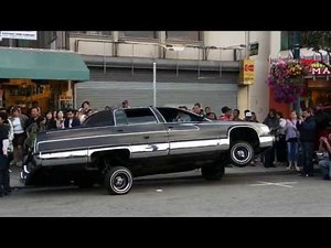 Insane Car Dancing with hydraulics