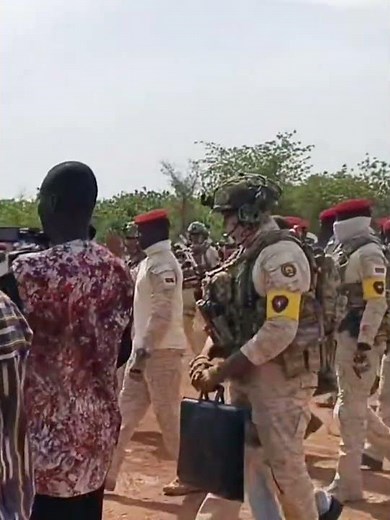 Captain Ibrahim Traoré presented a significant donation to the FasoMêbo Agency