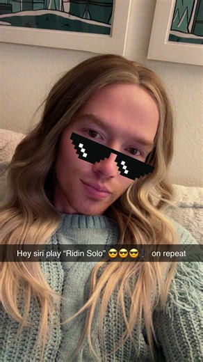 POV: girl whose ex definitely watches her Snapchat stories #millennial #snapchat #valentinesday #singlegirl #exes