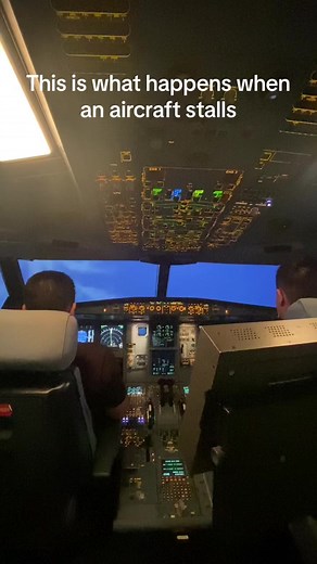 Terrifying Aircraft Stall: Don't Miss This Shocking Incident!