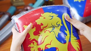 Poen 12 Pcs Inflatable Sword and Shield Knight Party Favors Set Blow up Medieval Sword Shield for Prince Party Favors Decorations Cosplay Accessories (Lion)