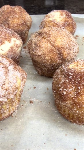 These cinnamon sugar donut muffins did NOT last long 🤍🍩 Soft like a donut, coated in buttery cinnamon sugar, and basically made for coffee. Want to make them? I linked all the ingredients so you can add everything straight to your Walmart cart in one click — just hit the link in my bio 🛒 Too easy not to bake these. #walmartpartner #baking #cinnamonsugar #muffins
