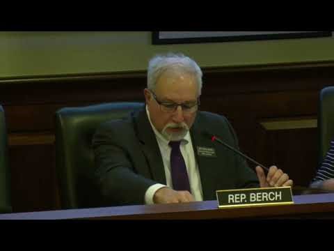 Rep. Steve Berch debates against the anti-anti-discrimination bill in committee.