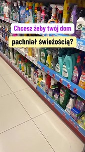 Mój patent na lśniący i pachnący dom przed Świętami? ✨ To Ajax! To jeden płyn, a daje tyle możliwości – można nim umyć nie tylko podłogi, ale też wiele innych powierzchni w domu. Efekt? Cały dom lśni i przepięknie pachnie 🏠🥰 Do wyboru macie dwa warianty: 🍋 orzeźwiająca Cytryna 🌸 relaksujące Kwiaty Laguny Z Ajaxem porządki idą ekspresowo, więc zyskujesz więcej chwil na świąteczne przyjemności!🎄 🏃‍♀️ Łapcie okazję: Teraz Ajax kupicie w promocyjnej cenie w @rossmannpl tylko do 17 grudnia! Daj