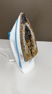 2.4K views · 470 reactions | Kararmış Ütü Tabanı, Akıllıca Bir Yöntem #lifehack #cleaning #tips #trendingshorts | GemLik Haberci | Facebook