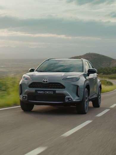 Νέο Toyota Yaris Cross: Υβριδική Δύναμη και Απόδοση