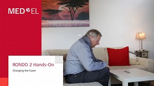 Find out how to change your RONDO 2 cover in today's hands-on video. On the Support Pages of our website you can also find more tips and tricks for your daily audio processor care - no matter which audio processor you are using: https://www.medel.com/support | MED-EL