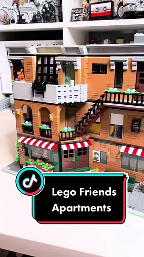 Absolutely love this building and can’t wait to get it into the city! #lego #legotiktok #legocity #friends