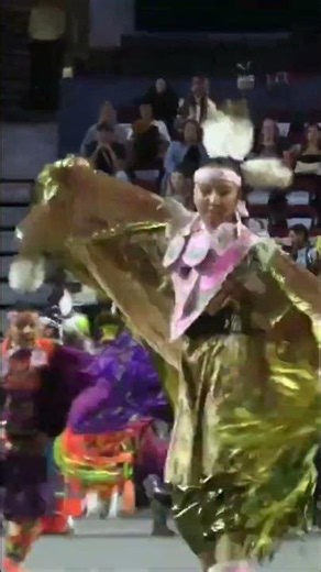 Vibrant Pow Wow Dance: Energetic Moves, Colorful Costumes Explode! #shorts