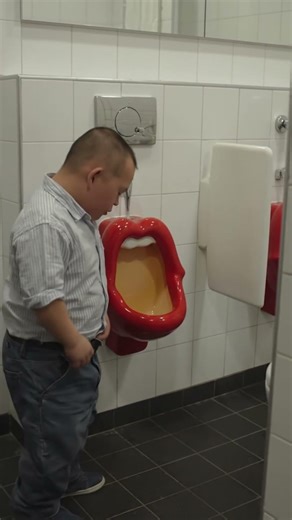 ▶️this feels wrong but I can’t explain why…