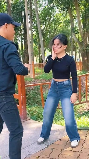 149 reactions | STREET FIGHT, SELF DEFENSE 008 #training #kungfu #fight #tutorial #shorts #martialarts #usa #korean | Trần Huy Chương | Facebook