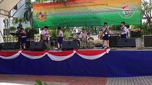 4.4M views · 62K reactions | Back in Black cover by The Six Pack Band at 10 year old #Thesixpackband #acdc #backinblack #thesixpackth #ovdartistplatform | Whitebridge Band | Facebook