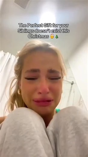 19 reactions | Tag your siblings 梁 #annoyingpresent #funnygiftidea #prankpresent #giftchaos | Prank Present | Facebook