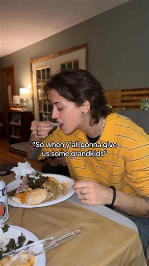 Sierra Locklear on Instagram: "We’ve been trying but it just ain’t working 😔✂️✂️✂️ #wlw #gf #thanksgiving"