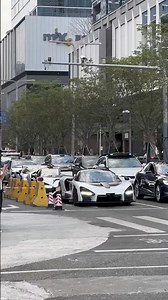 I spotted a super-rich tycoon driving a McLaren Senna, one of only 500 produced Shenzhen Bay.