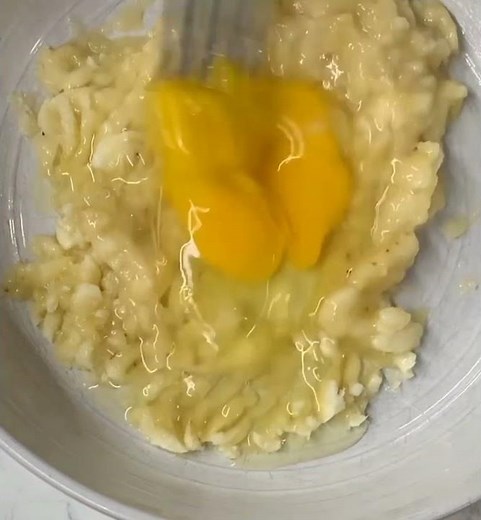 Three ingredients healthy waffle recipe 🧇