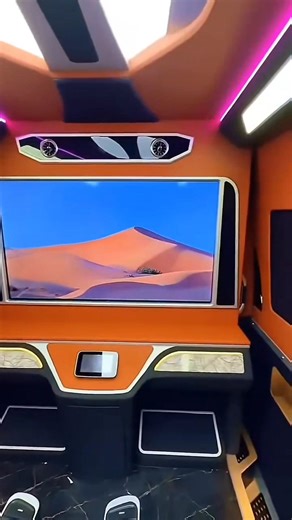 Large RV-Business Car Customization Factory Luxury Luxury Business Car مصنع تخصيص السيارات الترفيهية الكبيرة - سيارات الأعمال الفاخرة سيارة الأعمال الفاخرة | Little engine