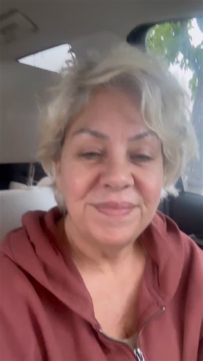 🏋️ What SilverSneakers Includes • Free access to thousands of gyms, YMCAs, and community centers nationwide. • Instructor-led fitness classes tailored for older adults (e.g., yoga, strength training, tai chi, water aerobics). • SilverSneakers LIVE: Online classes and workshops you can join from home. • On-Demand workouts: A video library of fitness routines available 24/7. • SilverSneakers GO app: Mobile access to workouts, schedules, and your member ID. • Community classes: Held in parks, chur