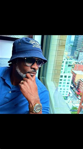 New Year, New Eyeglasses: Discover Luxury Optic Design